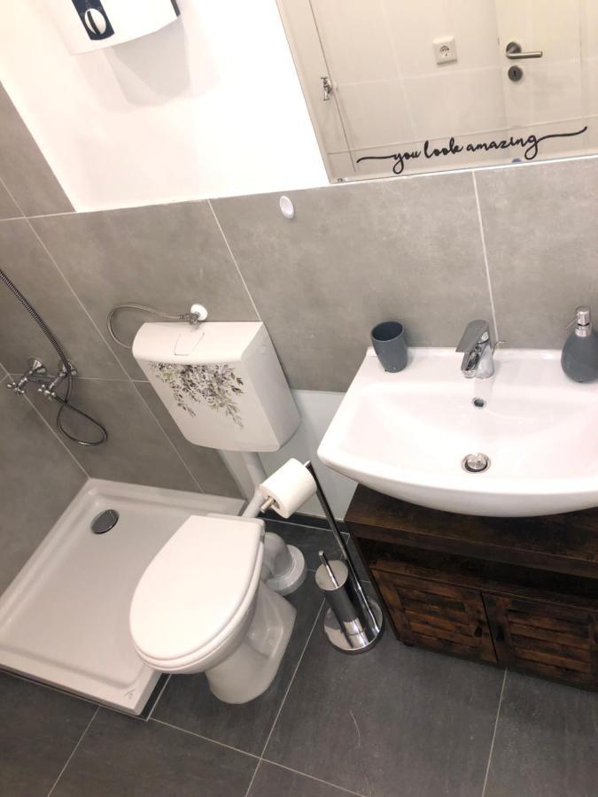 Gruene Oase Mit Balkon I Eg Apartment Duisburg Luaran gambar